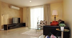 2 bedroom condo for rent at The Silk Phaholyothin-Aree 2