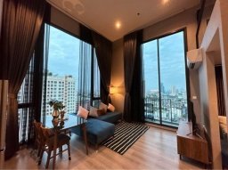 The Reserve Phahol Pradipat condo - apartment for rent in Ari Bangkok