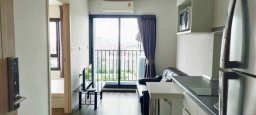 Rich Park @ Triple Station - teacher accommodation for rent in Bangkok